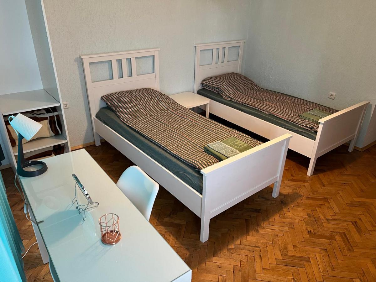White Guest House 2 Karlovo Extérieur photo